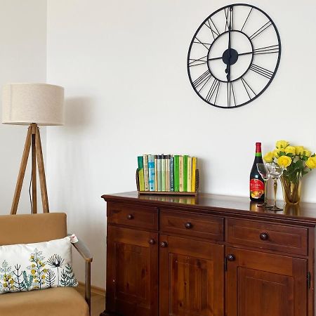 Appartamento Apartman Milica Ni Esterno foto