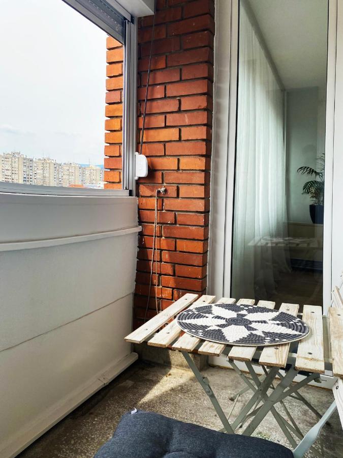 Appartamento Apartman Milica Ni Esterno foto